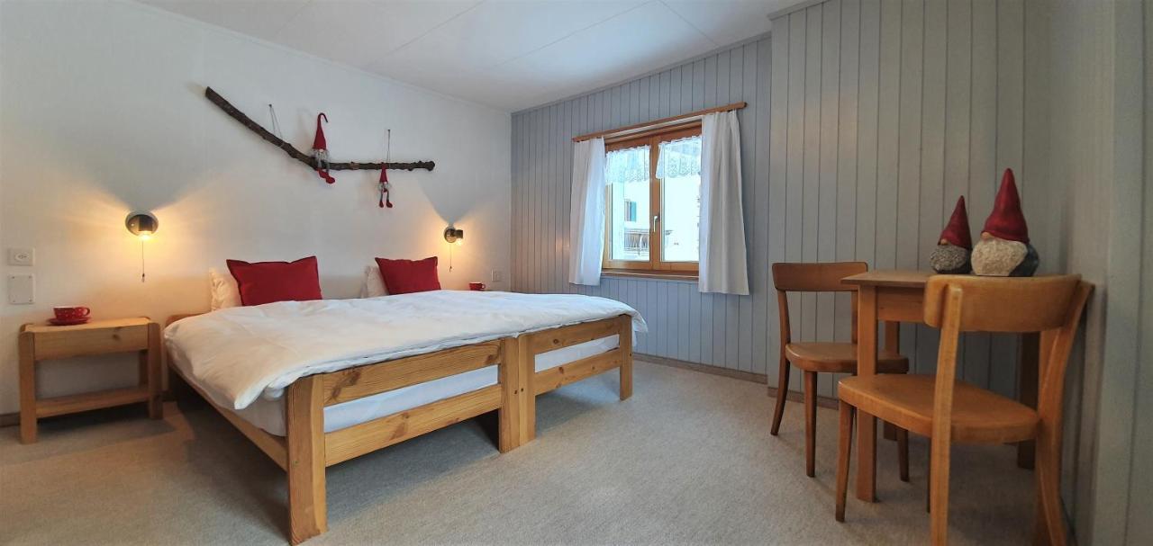 B&B Piz D'Err Tinzen Buitenkant foto
